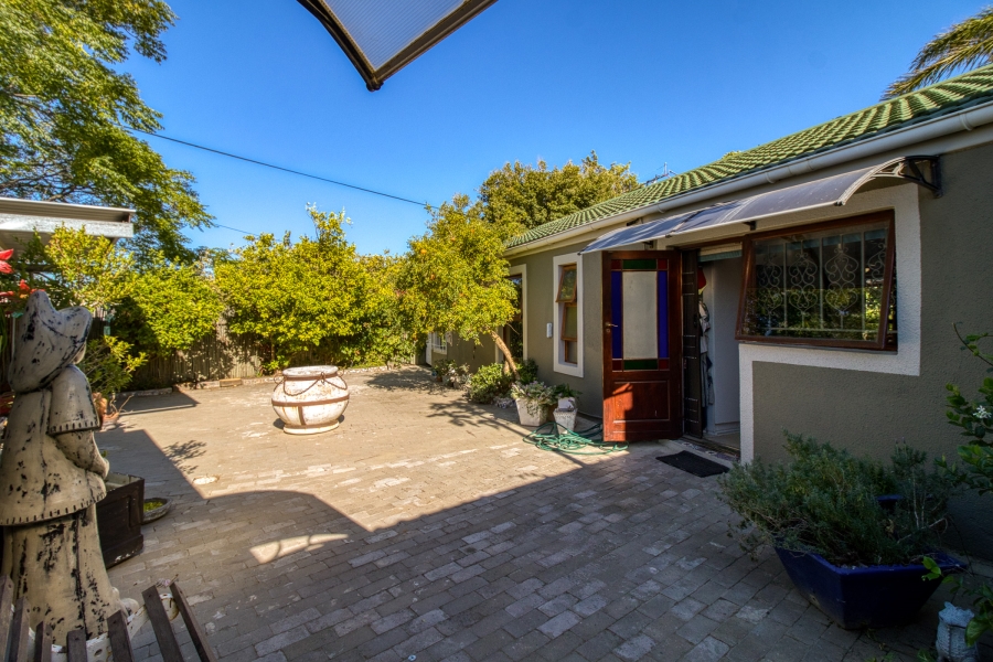 4 Bedroom Property for Sale in Strand South Western Cape